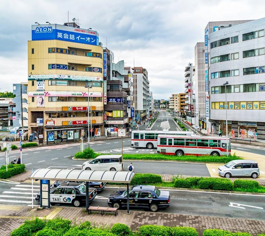 中山駅北口 Bus Terminal